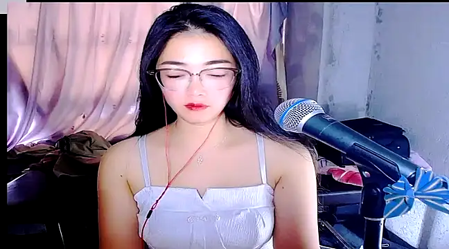 Floor oo online show from 3, 2, 2025