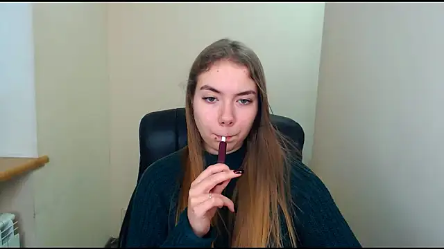 Snapshot of zoey_deuttch chatting on 2, 12, 2024 zoey deuttch online show from 2, 12, 2024