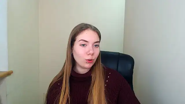 Snapshot of zoey_deuttch chatting on 17, 12, 2024 zoey deuttch online show from 17, 12, 2024