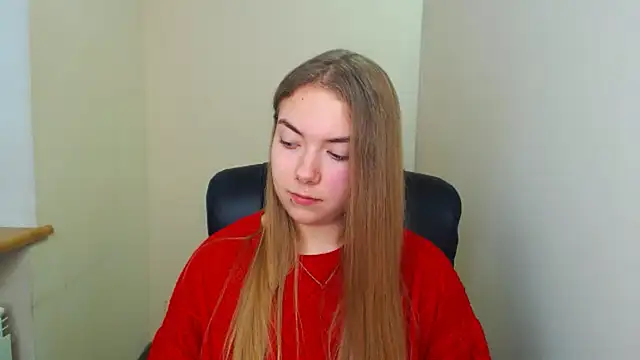 Snapshot of zoey_deuttch chatting on 14, 10, 2025 zoey deuttch online show from 14, 10, 2025