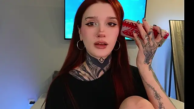 SophieInkk online show from 10, 2, 2026