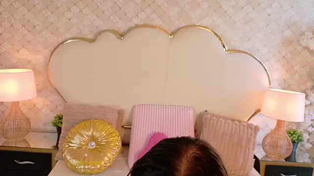 MayraVegas online show from 27, 5, 2026