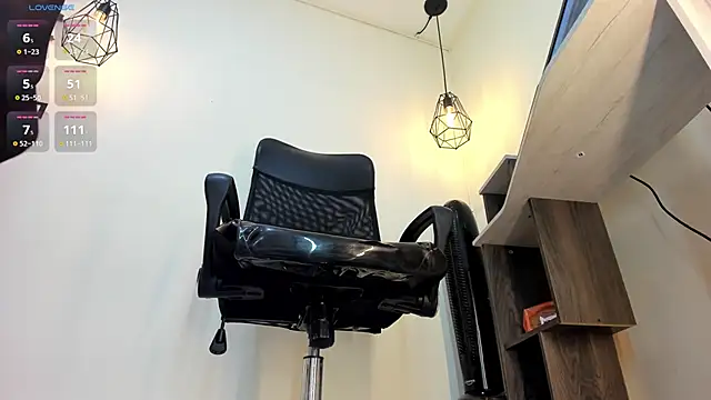 victoria Christie online show from 22, 9, 2025