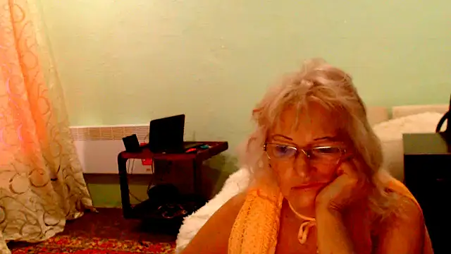 Snapshot of Natali7634 chatting on 13, 10, 2025 Natali7634 online show from 13, 10, 2025