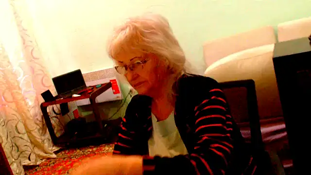 Snapshot of Natali7634 chatting on 19, 10, 2025 Natali7634 online show from 19, 10, 2025