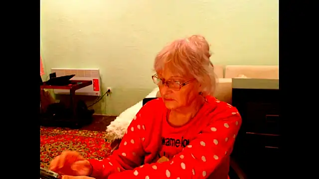 Snapshot of Natali7634 chatting on 7, 10, 2025 Natali7634 online show from 7, 10, 2025