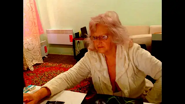 Snapshot of Natali7634 chatting on 30, 10, 2025 Natali7634 online show from 30, 10, 2025