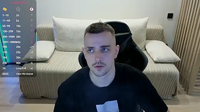 Larstar01 online show from 26, 11, 2025