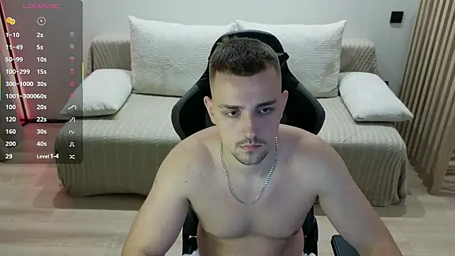 Larstar01 online show from 21, 9, 2025