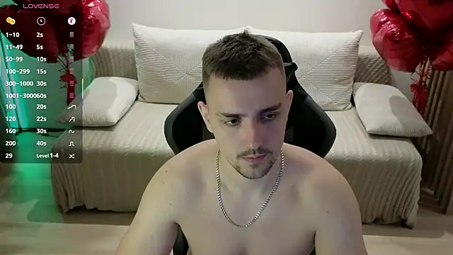 Larstar01 online show from 6, 10, 2025