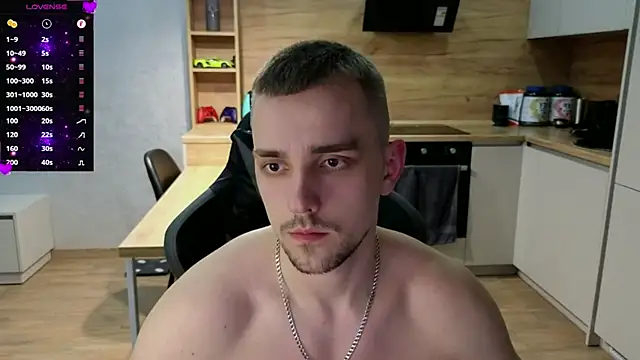 Larstar01 online show from 6, 3, 2025