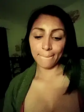 tiffani  love online show from 29, 9, 2025