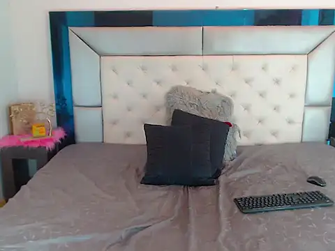 kerliythariana online show from 17, 5, 2026
