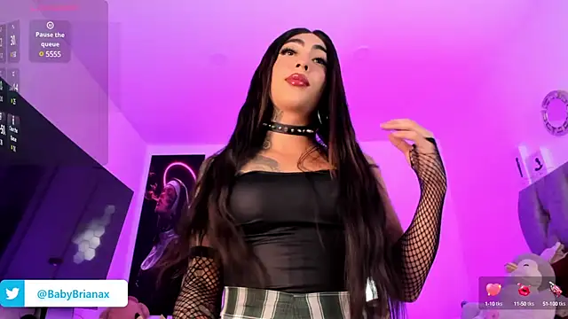 babybriexxx online show from 27, 2, 2025