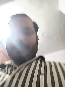 DeepakXxxR86 online show from 17, 12, 2025