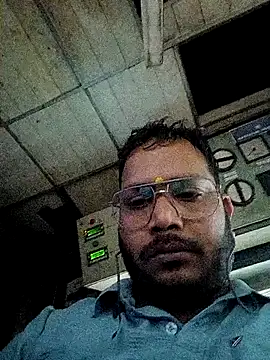 DeepakXxxR86 online show from 13, 2, 2026