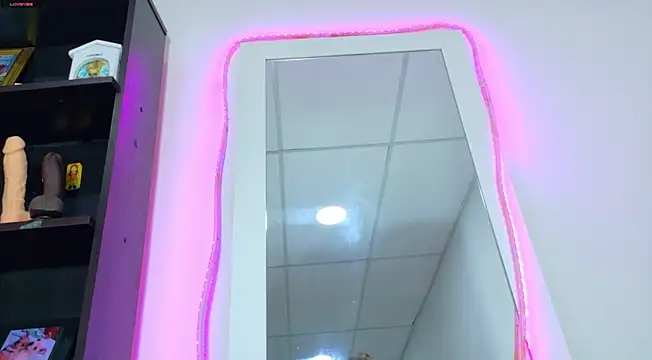 melissajhonson00 online show from 15, 4, 2026