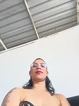 lulu kis online show from 22, 9, 2025