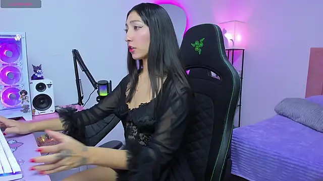 MarianaBranzz online show from 7, 10, 2025