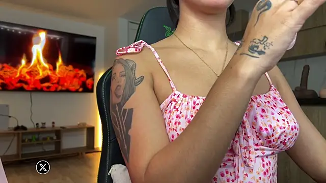 MarianaBranzz online show from 8, 5, 2026