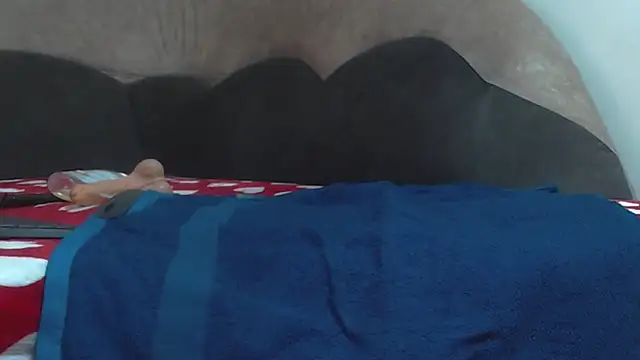 Nickol19721 online show from 18, 12, 2025