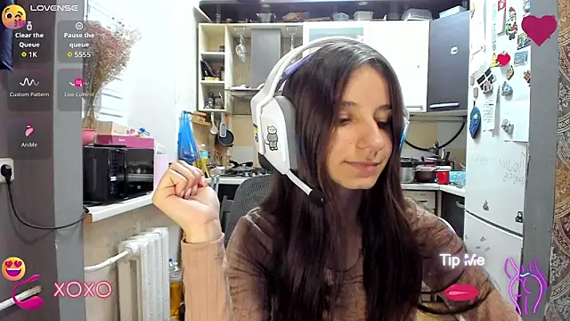  Nika Kik online show from 27, 10, 2025