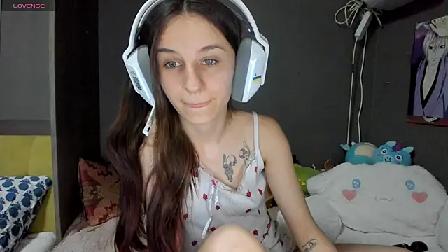  Nika Kik online show from 15, 4, 2026