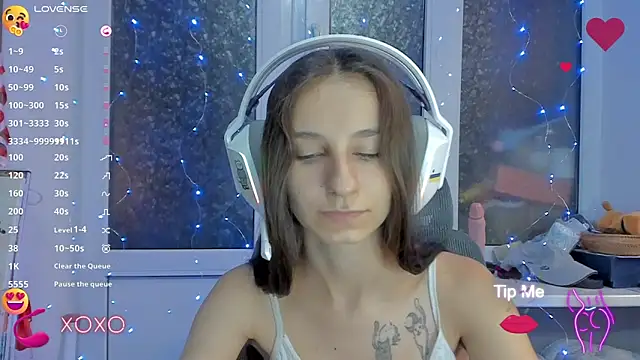  Nika Kik online show from 10, 9, 2025