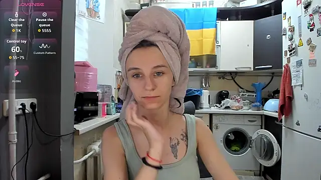 Snapshot of _Nika_Kik chatting on 19, 6, 2026 Nika Kik online show from 19, 6, 2026