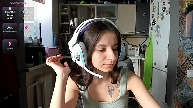  Nika Kik online show from 10, 3, 2026