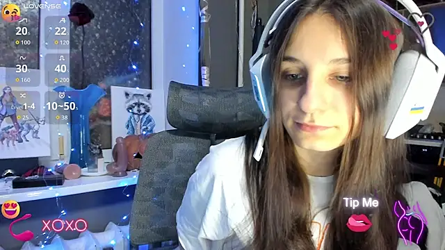  Nika Kik online show from 5, 11, 2025