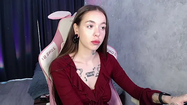 naughty dakota online show from 9, 9, 2025