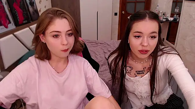 naughty dakota online show from 13, 10, 2025