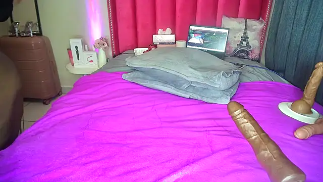 YummyThick Yanaya online show from 7, 7, 2026