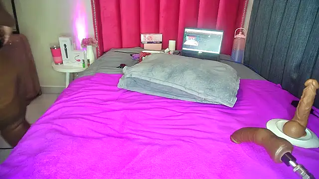 YummyThick Yanaya online show from 30, 6, 2026