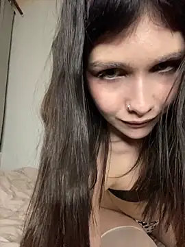 CherryCrystall online show from 23, 11, 2025