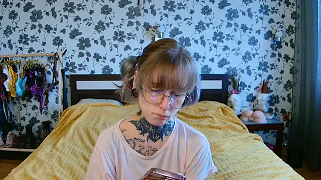 Littlespacemouse online show from 21, 9, 2025