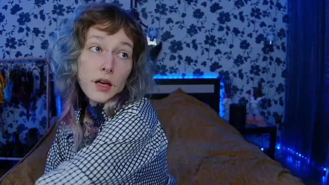 Littlespacemouse online show from 7, 10, 2025