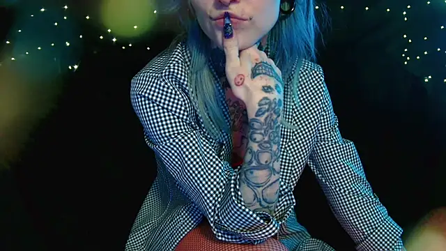 Littlespacemouse online show from 30, 11, 2025