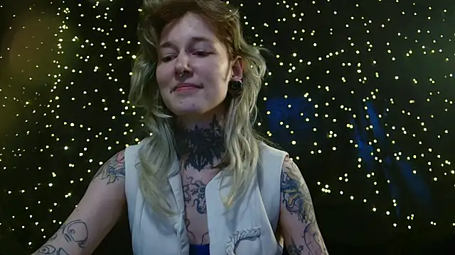 Littlespacemouse online show from 17, 5, 2026