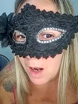 titiasexy online show from 8, 4, 2026