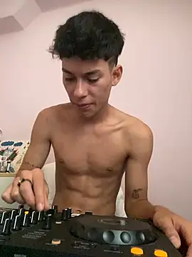 Cute Dany18 online show from 28, 7, 2026