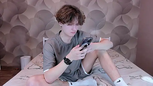 Ian Flor online show from 13, 3, 2026