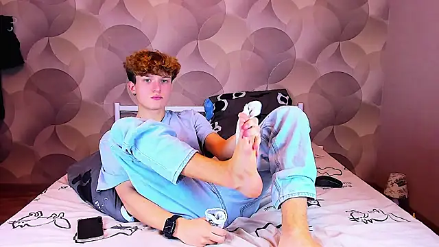 Ian Flor online show from 24, 11, 2025