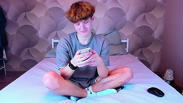 Ian Flor online show from 2, 12, 2025