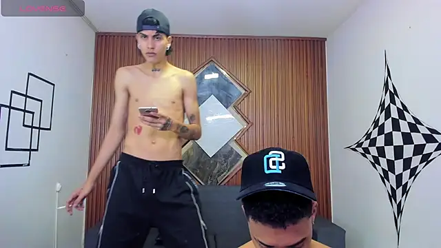 Hottwinkguys online show from 6, 2, 2025