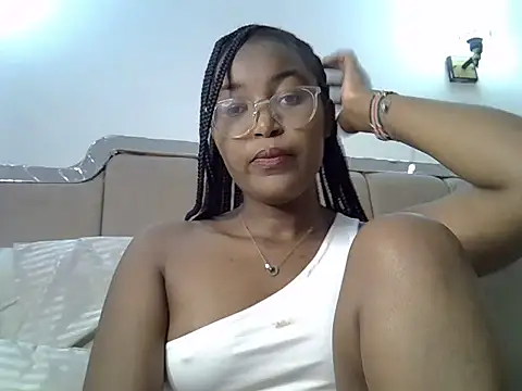 Snapshot of hot_sexy_choco chatting on 12, 6, 2026 hot sexy choco online show from 12, 6, 2026