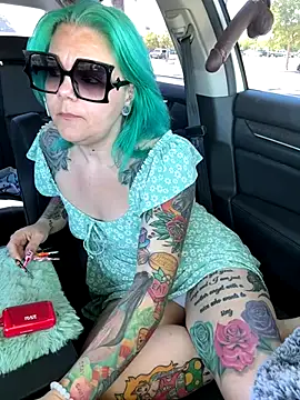 CherryBombBomb online show from 16, 10, 2025