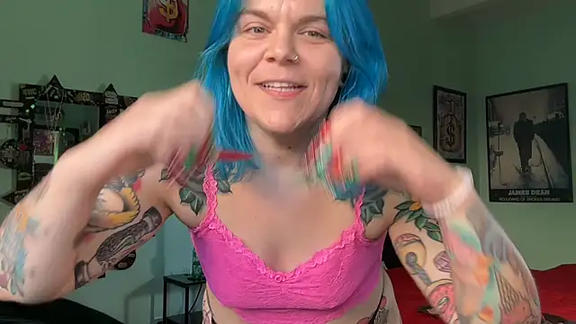 CherryBombBomb online show from 3, 12, 2025