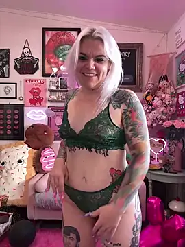 CherryBombBomb online show from 15, 2, 2025